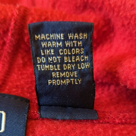 Y2K GAP Red Retro Fleece Hoodie - Picture 4 of 8